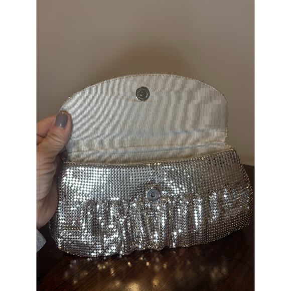 Vintage Felix And Rey Mesh Metal Evening Clutch, Bow - Picture 5 of 7